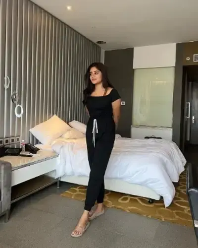 Call Girls Bharhut Cash On Delivery